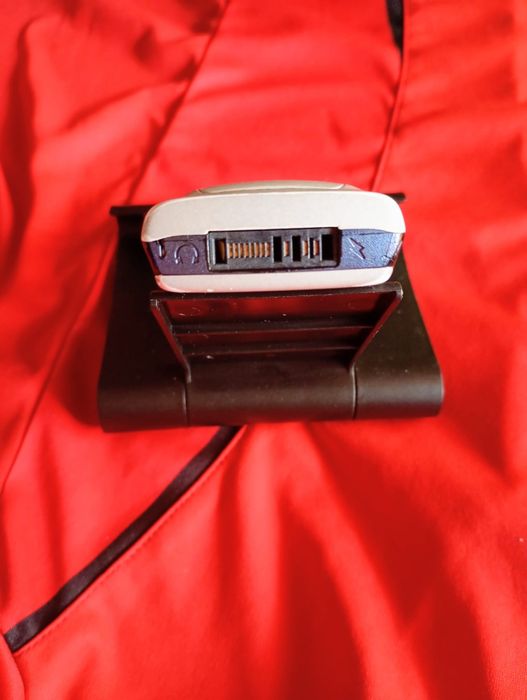 Sony Ericsson t310  (decodat, baterie Nouă)