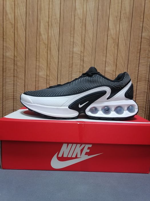 Мъжки маратонки Nike Air Max Dn