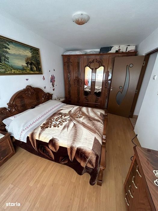 De vanzare apartament 2 camere, zona Cresei de Copii,mobilat, utilat