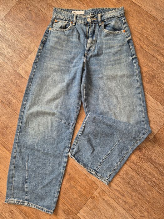 Джинсы Zara 42-44