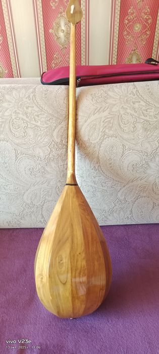 Продам новую домбру