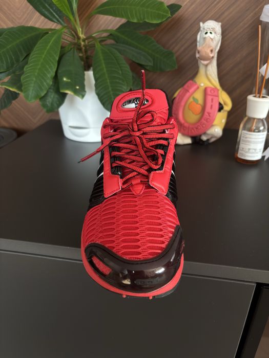 Продам красовки adidas