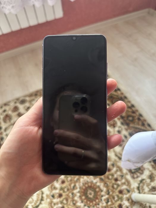 Samsung A32 телефон