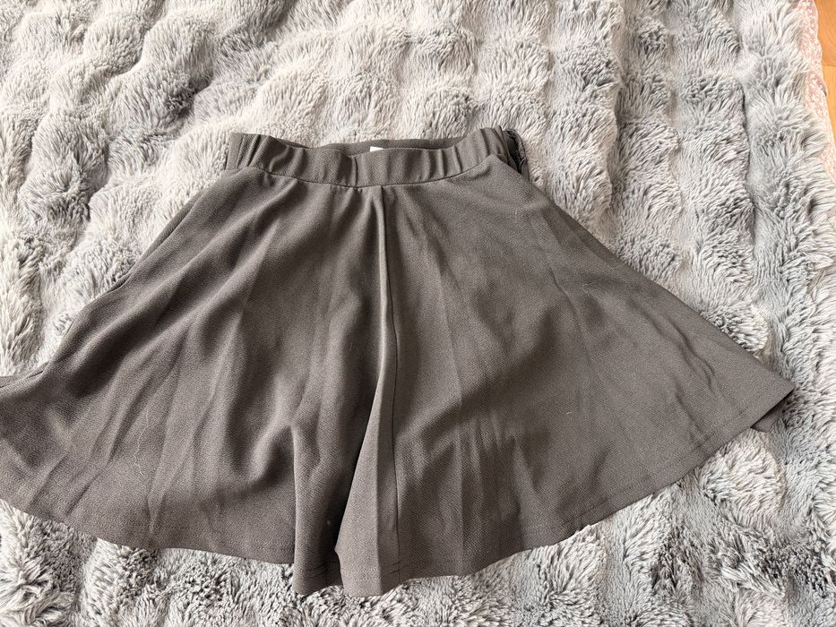 Черна къса пола размер S