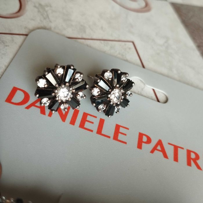 Серьги пусеты. Фианиты, турмалин