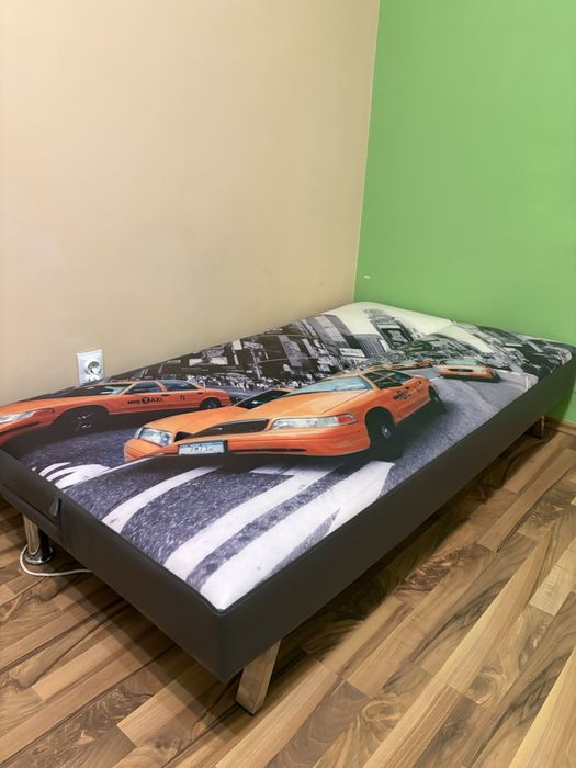 Canapea extensibilă / pat de o persoană – dimensiune mică