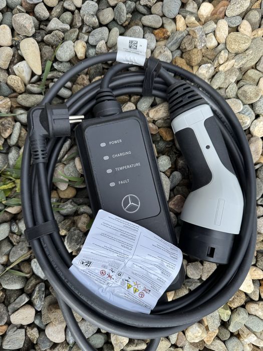 Statie incarcare auto portabila 10A 220v auto electrice