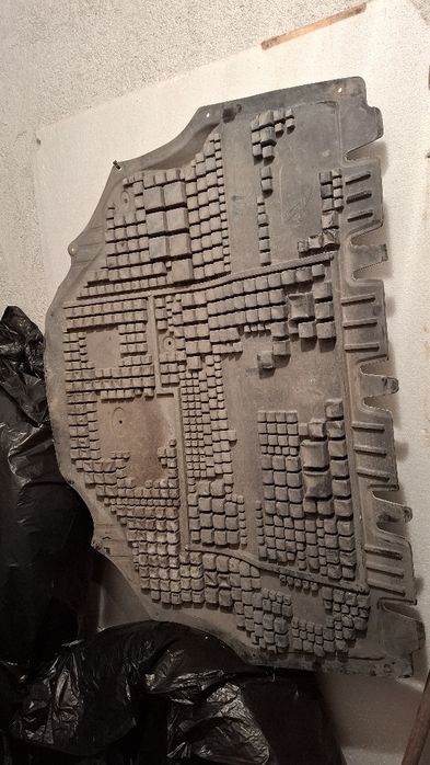 SKODA FABIA II защитна кора