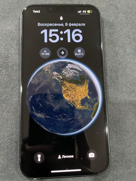 iPhone 13 идеалл