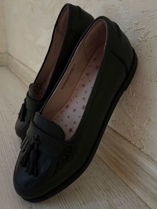 Обувь для девочки, новая, кожа