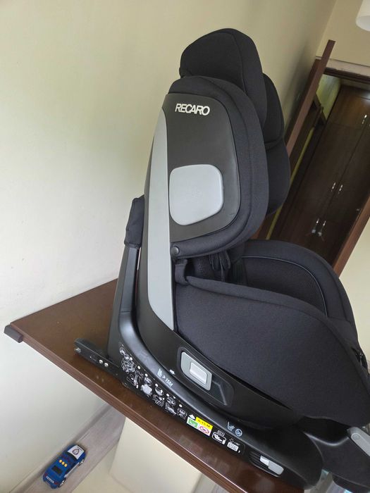 Детско столче за кола Recaro Salia
