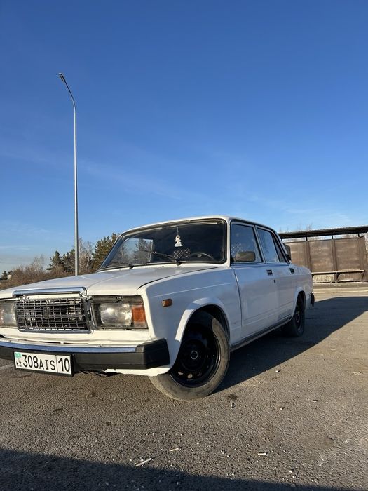 Продам ваз 2107.