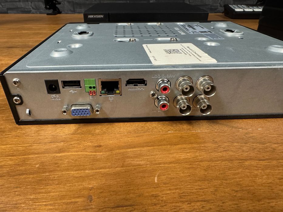 DVR устройства – Hikvision HQHI-K1 и Dahua XVR5104HS-I2