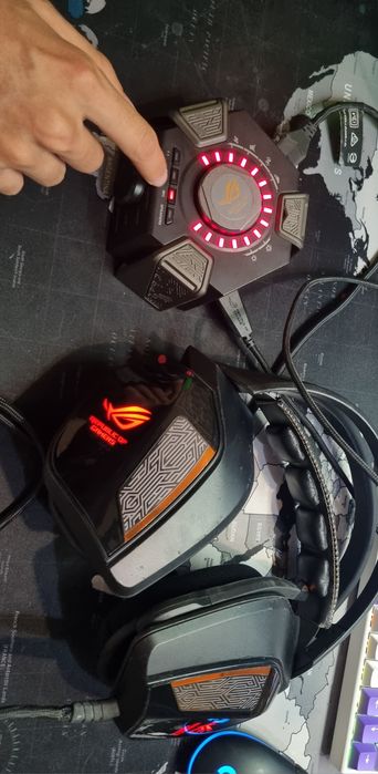 Asus ROG CENTURION наушники