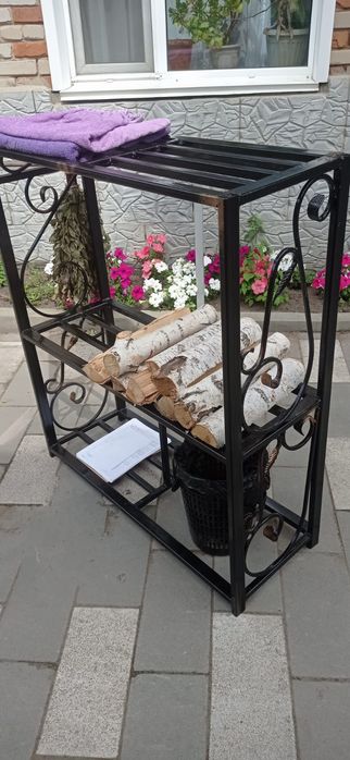 Дровница кованая металлическая