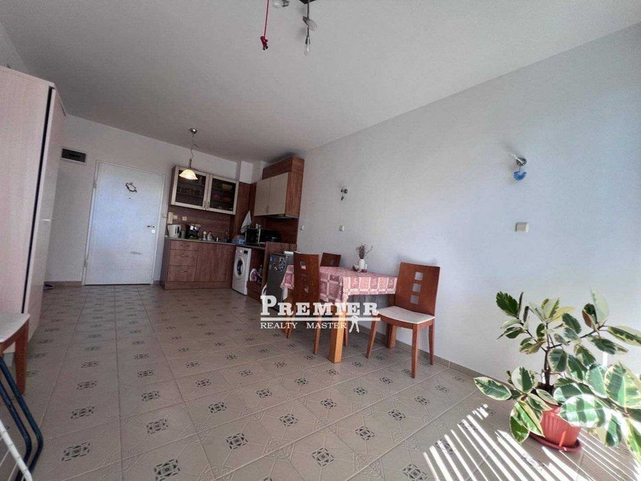 Продава се Двустаен апартамент в к.к. Слънчев бряг - 60 кв.м за 1150 €/кв.м - Снимка #5