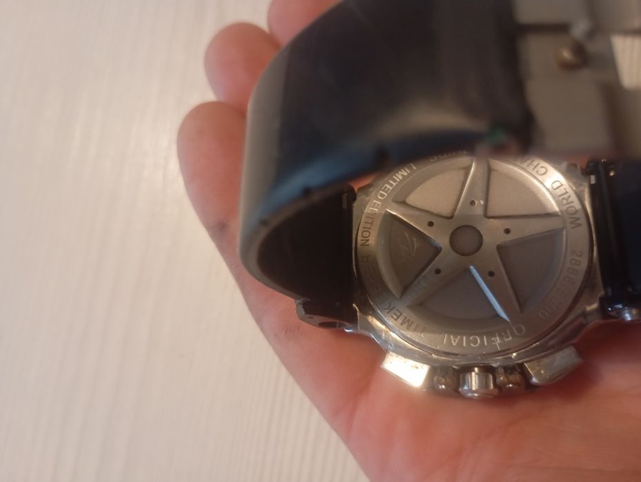 Часы Tissot Trace