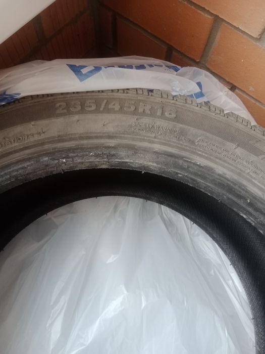 Продам резину зимнию шипованую