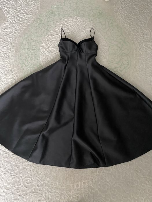 Продам Платье.