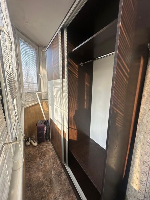 Продам шкаф-купе