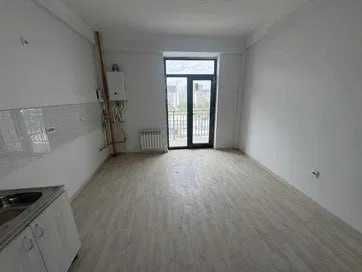 Qushbegi Sohil Boyi, 3 комнатная 120м2 с ремонтом, кадастр есть