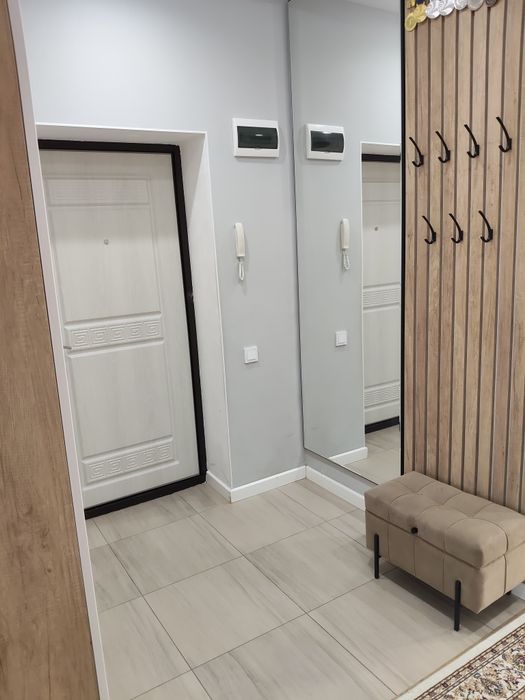 Продам квартиру в районе старый Аэропорт