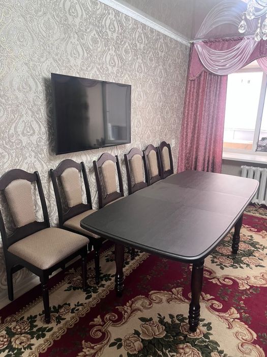 Срочно Продам стол со стульями