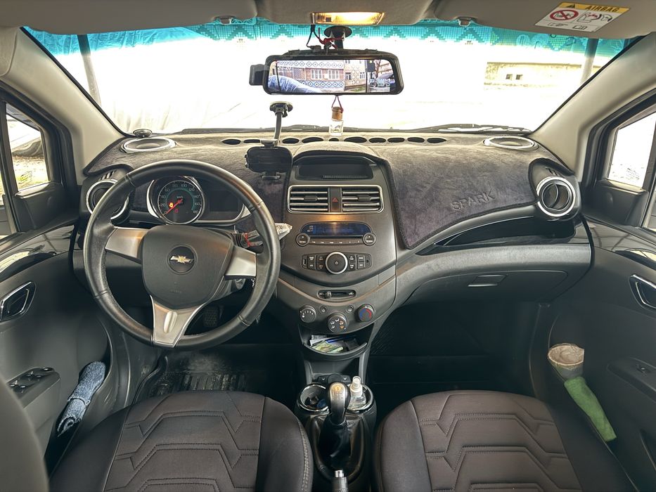 Spark 2020 srochno sotiladi 1 qo’l