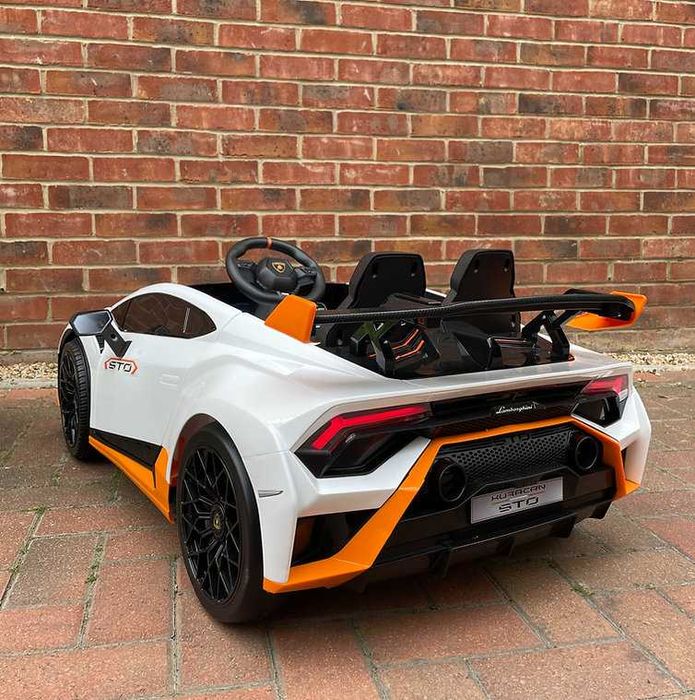 Masinuta electrica pt. copii Lamborghini Huracan STO 12V 2x40W White