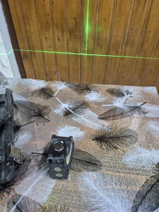 Nivela laser cu linii verzi BERNER DEWALT
