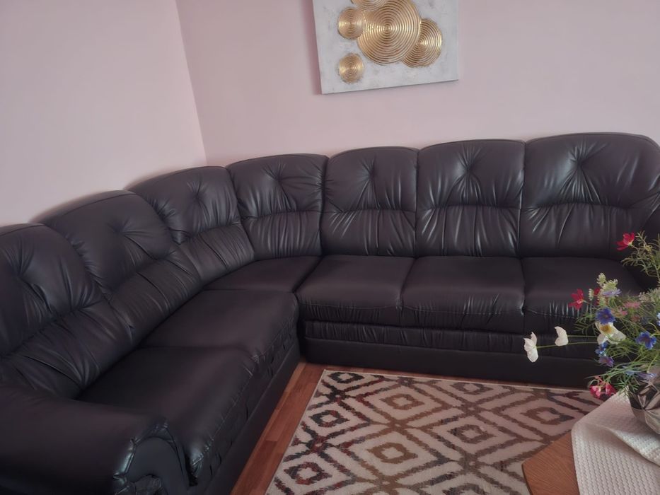 Coltar extensibil cu fotoliu și otoman