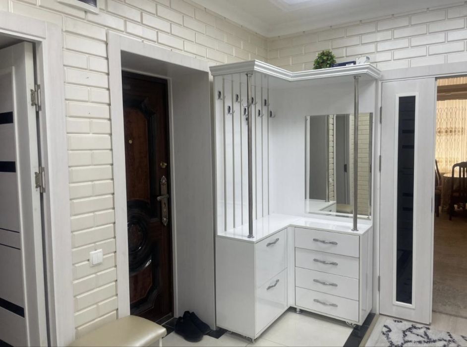 Сдаётся аренда 3х комнатная квартира