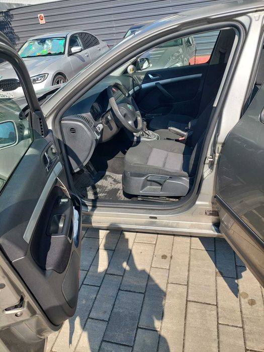 SKODA Octavia 2007 — imagine 5