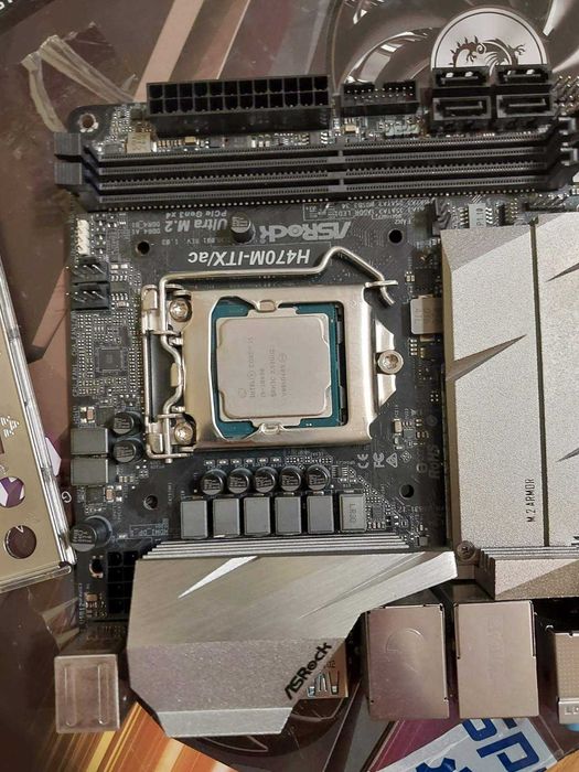 Intel Core i5 10400 + AsRock H470M-ITX/AC Wi-Fi