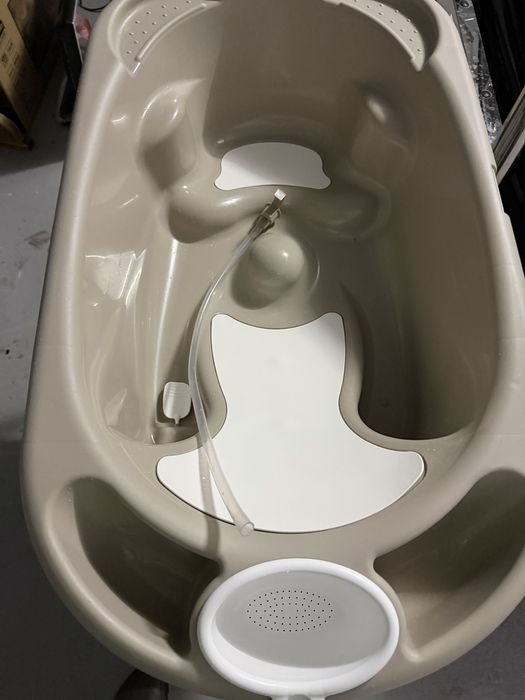 Vana/cada bebe , suport metalic solid, calitativa , in stare buna.