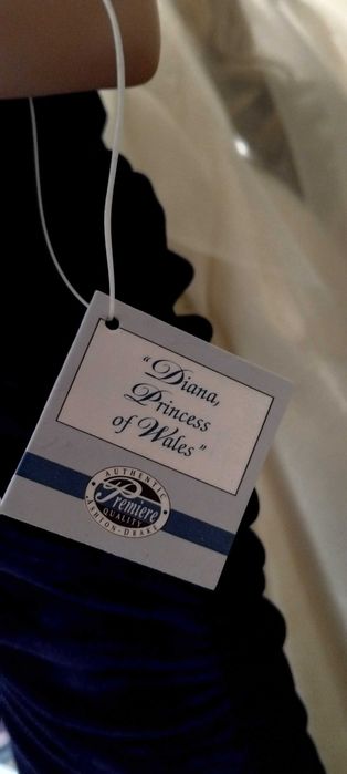 Порцеланова кукла Лейди Даяна