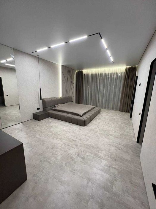 Продам дом с стиле Хай-Тек в центре города