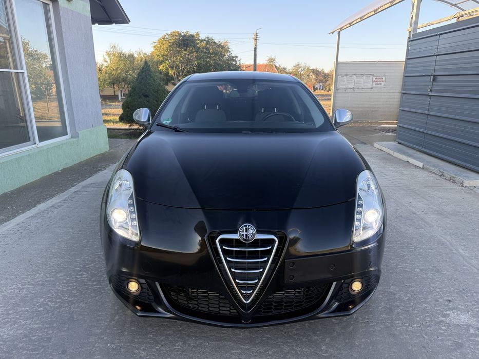 ALFA ROMEO Giulietta 2012 — imagine 2