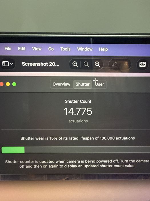 Vand kit foto Canon EOS 60D + obiectiv + blit detasabil
