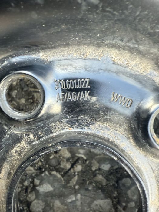 Стоманена джанта VW Passat B7 седан 7Jx16'' 5X112 ET45 ном 23