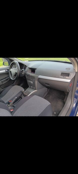Opel Astra H 1.9 CDTI 2005