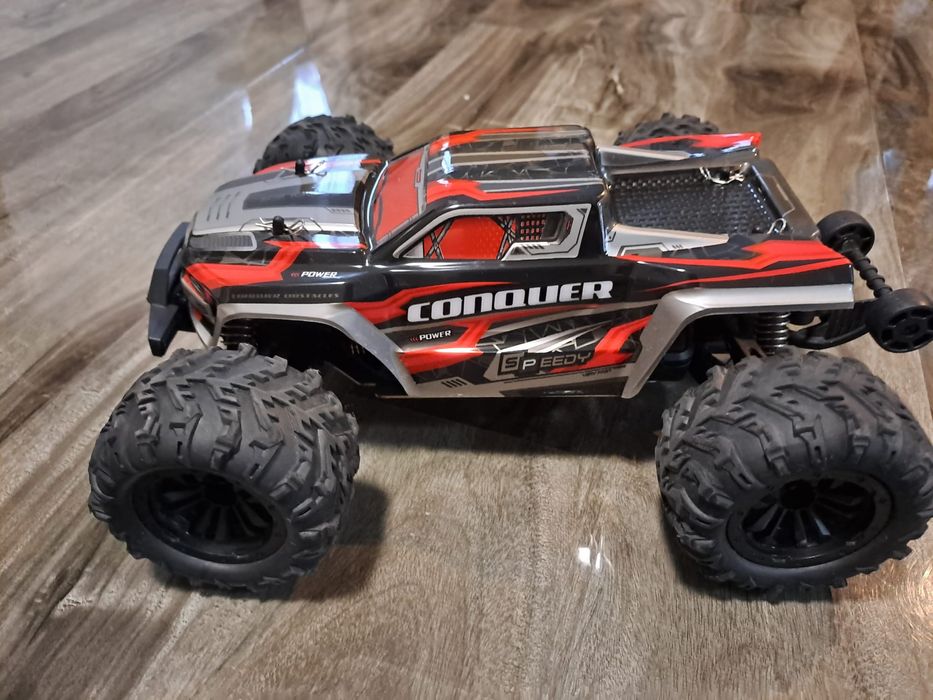 Rc car (Masinuta cu telecomanda) conquer ca noua