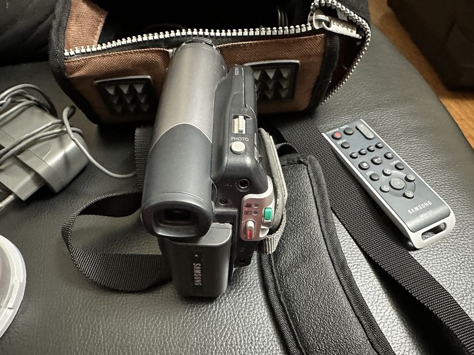 Camera video Samsung 34 Xoptical zoom Digital 1200X