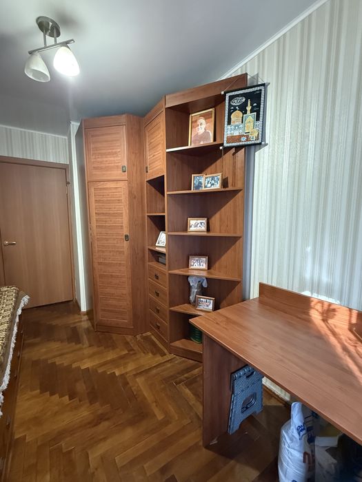 Продам спальный гарнитур для подростка