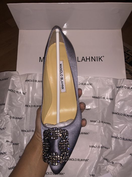 Туфли атласные на каблуке