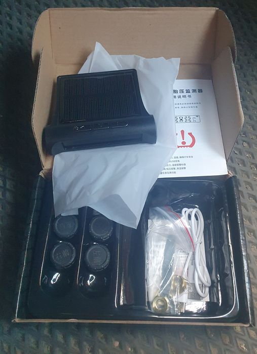 Датчик давления шин в наборе!