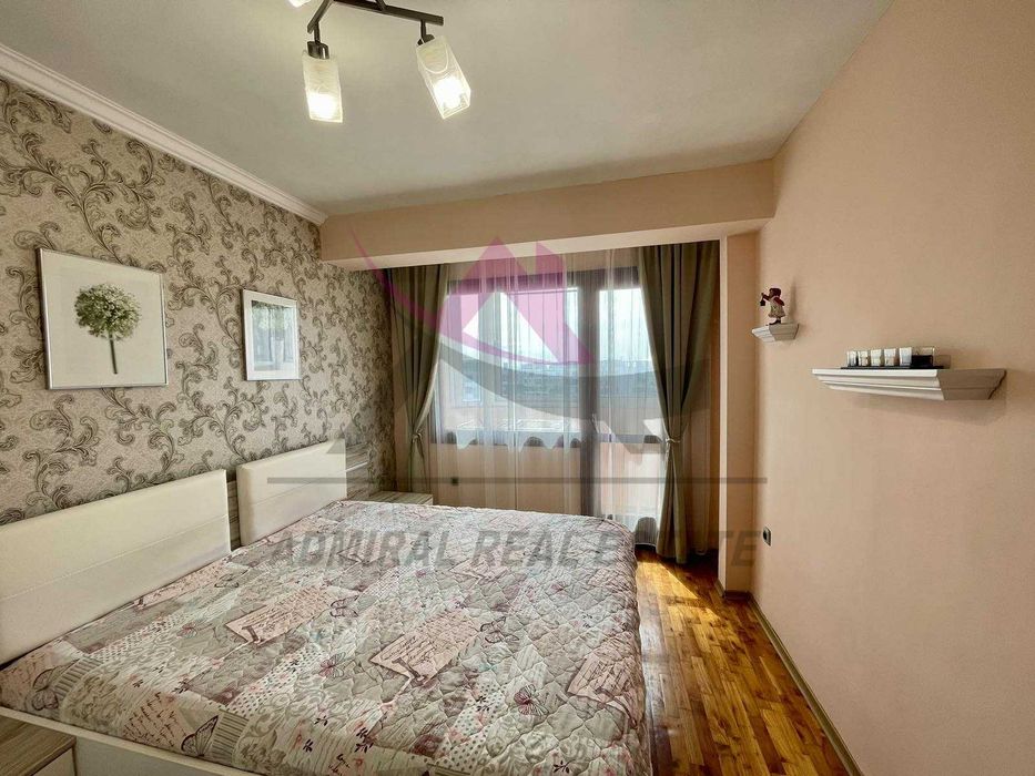 Дава се под наем Четиристаен апартамент в Варна, Лятно кино Тракия - 116 кв.м за 600 € - Снимка #2