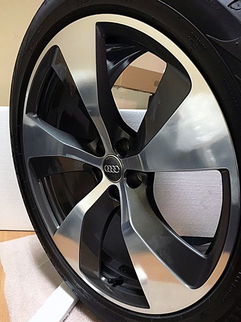 Jante Originale Audi Q7 model 4M pe 21 inch cu Anvelope Pirelli