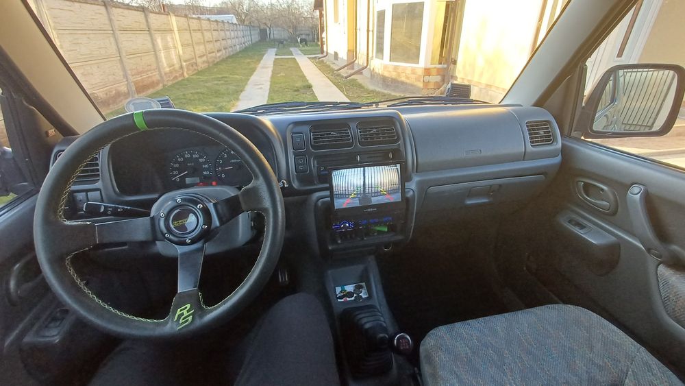 Suzuki Jimny  1.3 Benzină  4x4  Echipat Off Road