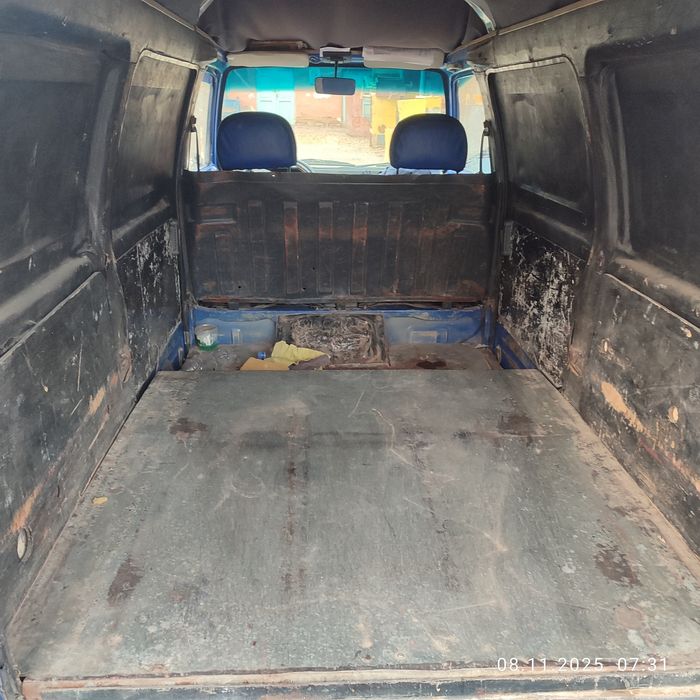 Дамас ВАН Карески сотилали